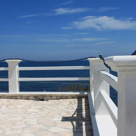 招待所 Casa Viky *